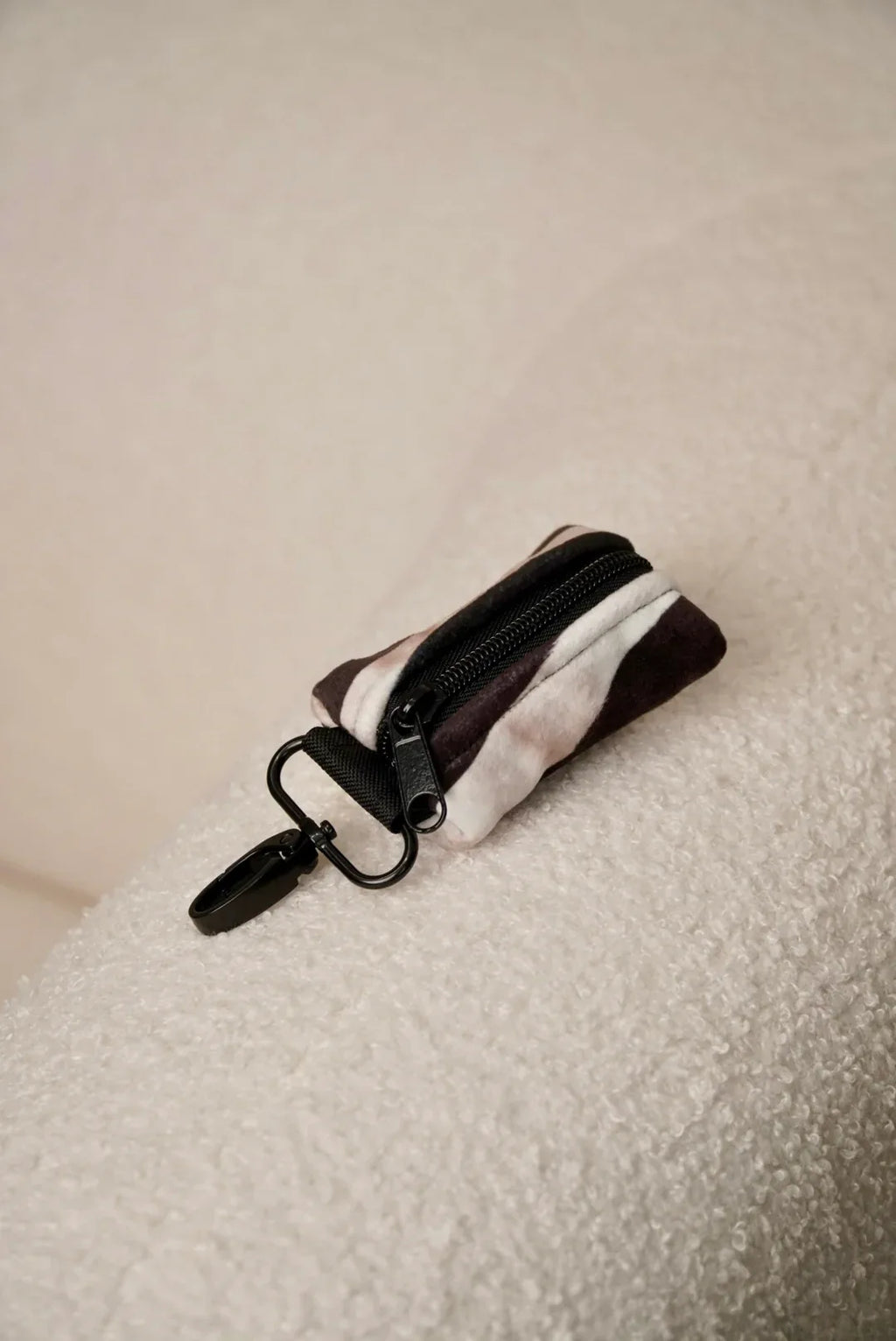 Etui na woreczki WILD - Psiumpel